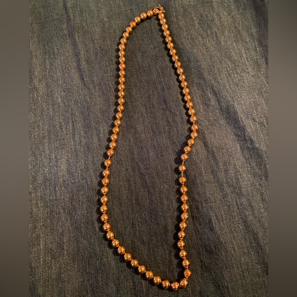 Elegant Gold Beaded Necklace